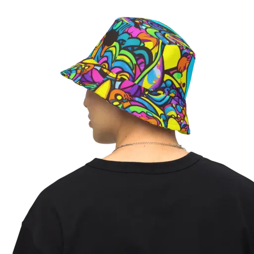 Kaleidoscopic Flow on a Reversible Bucket Hat