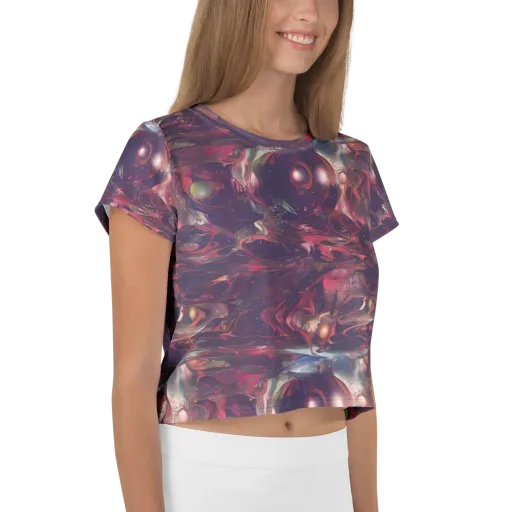 Vortex Strands on a Crop Tee