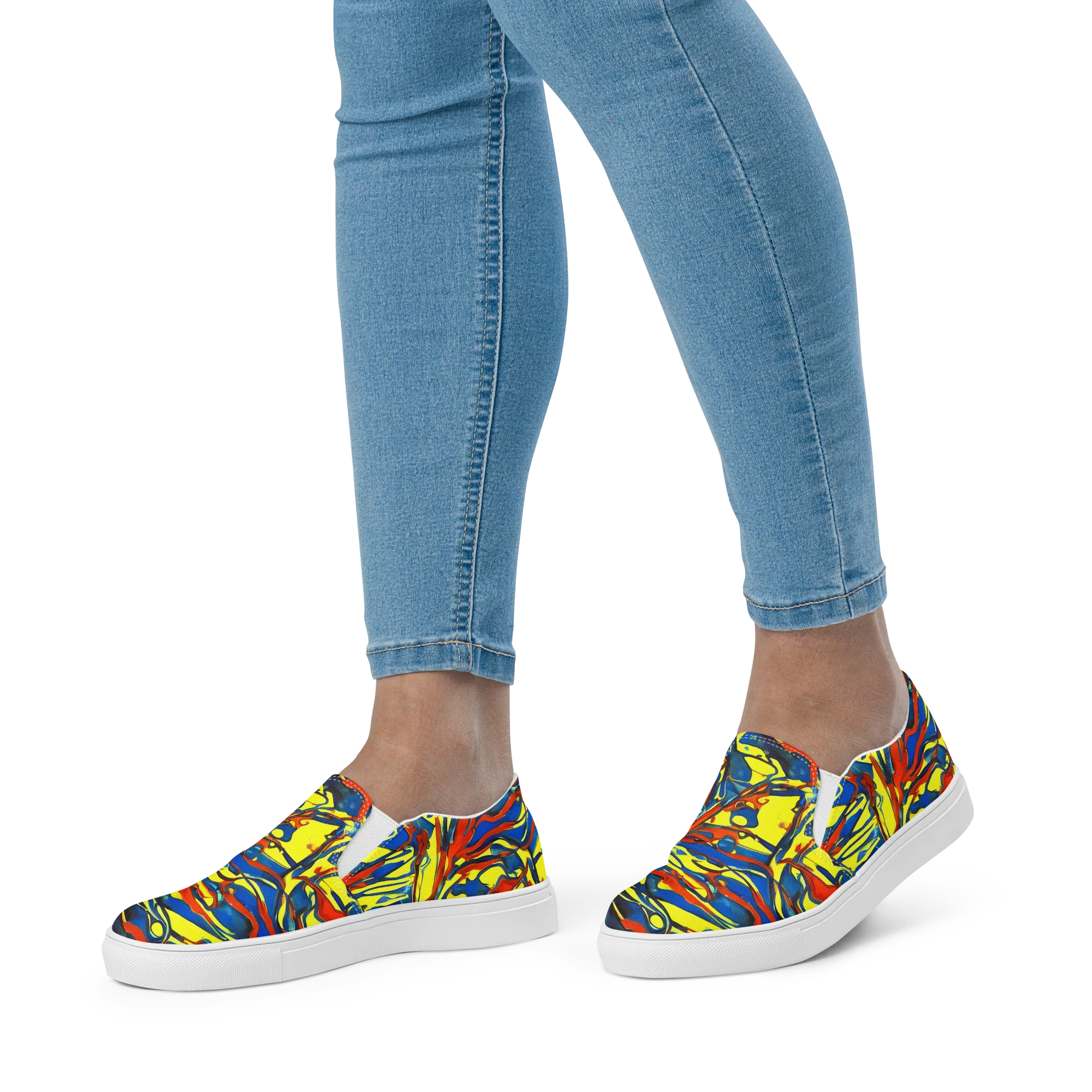 Cyberflow Circuit on Women's Slip-On Canvas Shoes — Front