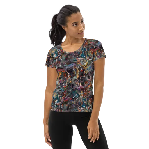 Chromatic Entanglement on a Women's Athletic T-Shirt