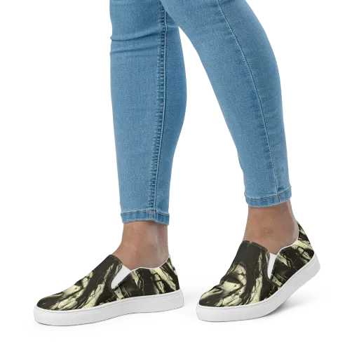 Eclipse Veil on a Women's Slip-On Canvas Shoes