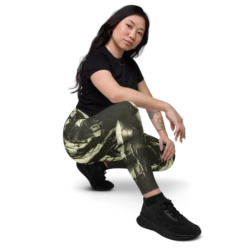 Eclipse Veil on a Leggings with Pockets