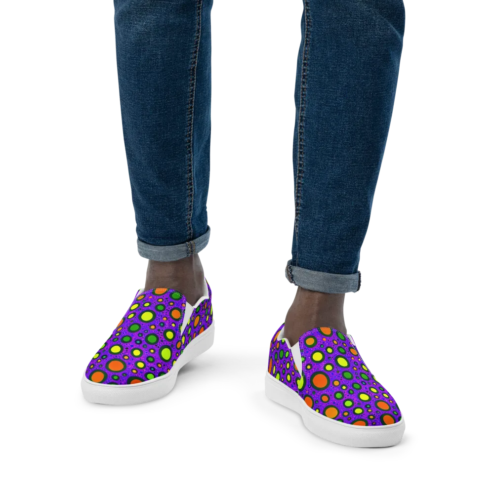 Luminous Bubbles on Men's Slip-On Canvas Shoes — Front