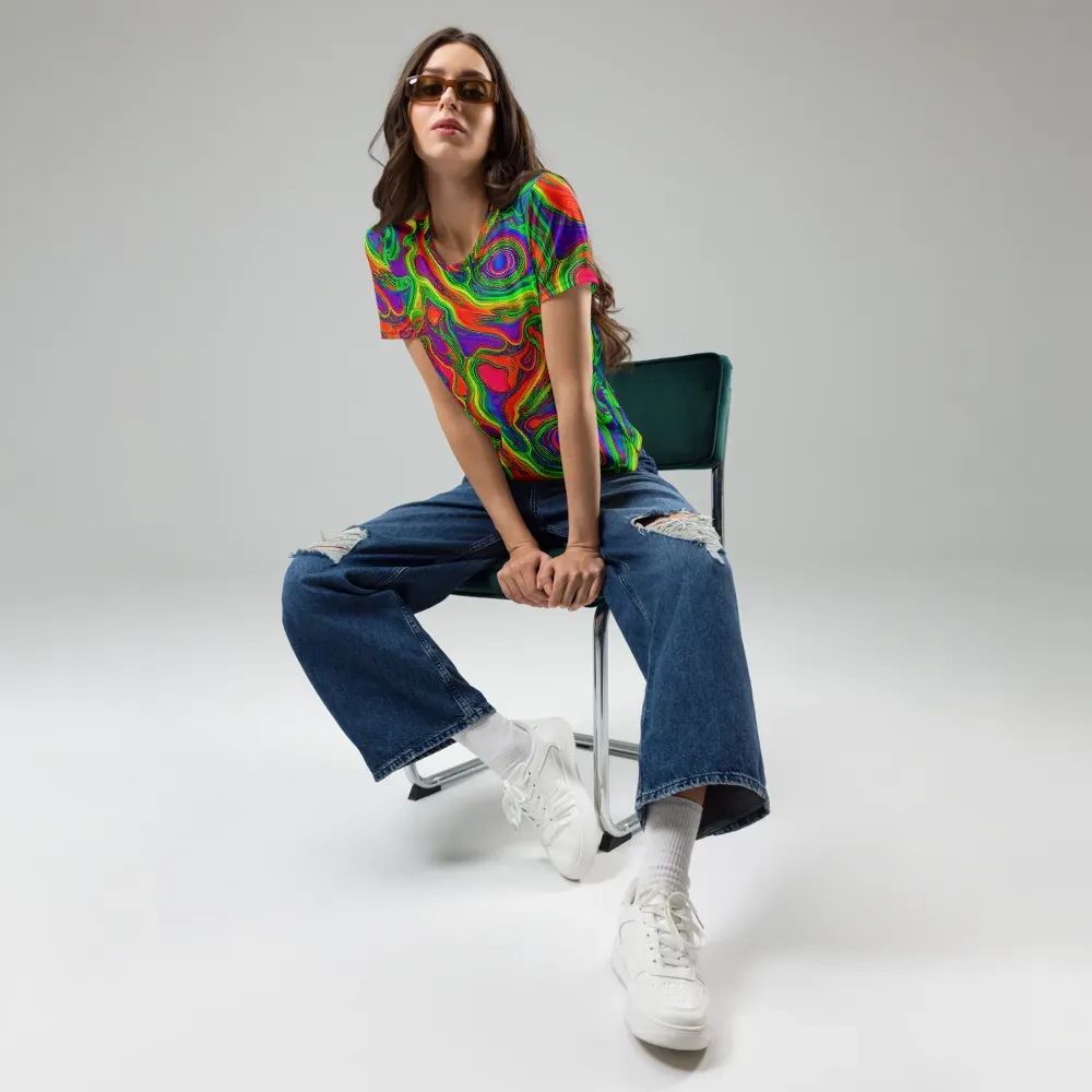 Psychedelic Waves on Women's Crew Neck T-Shirt — Front