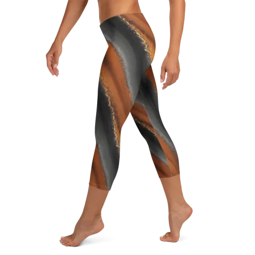 Ember Vein on a Capri Leggings