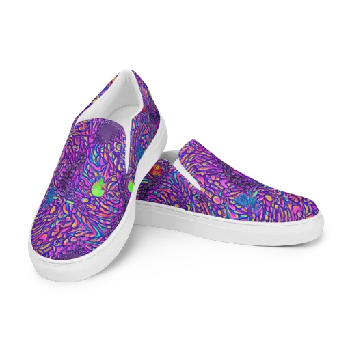 Psychedelic Bloom on a Men's Slip-On Canvas Shoes