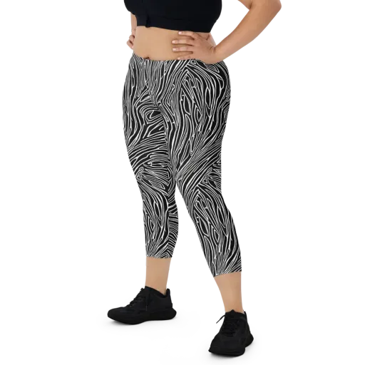 Obsidian Flow on a Capri Leggings