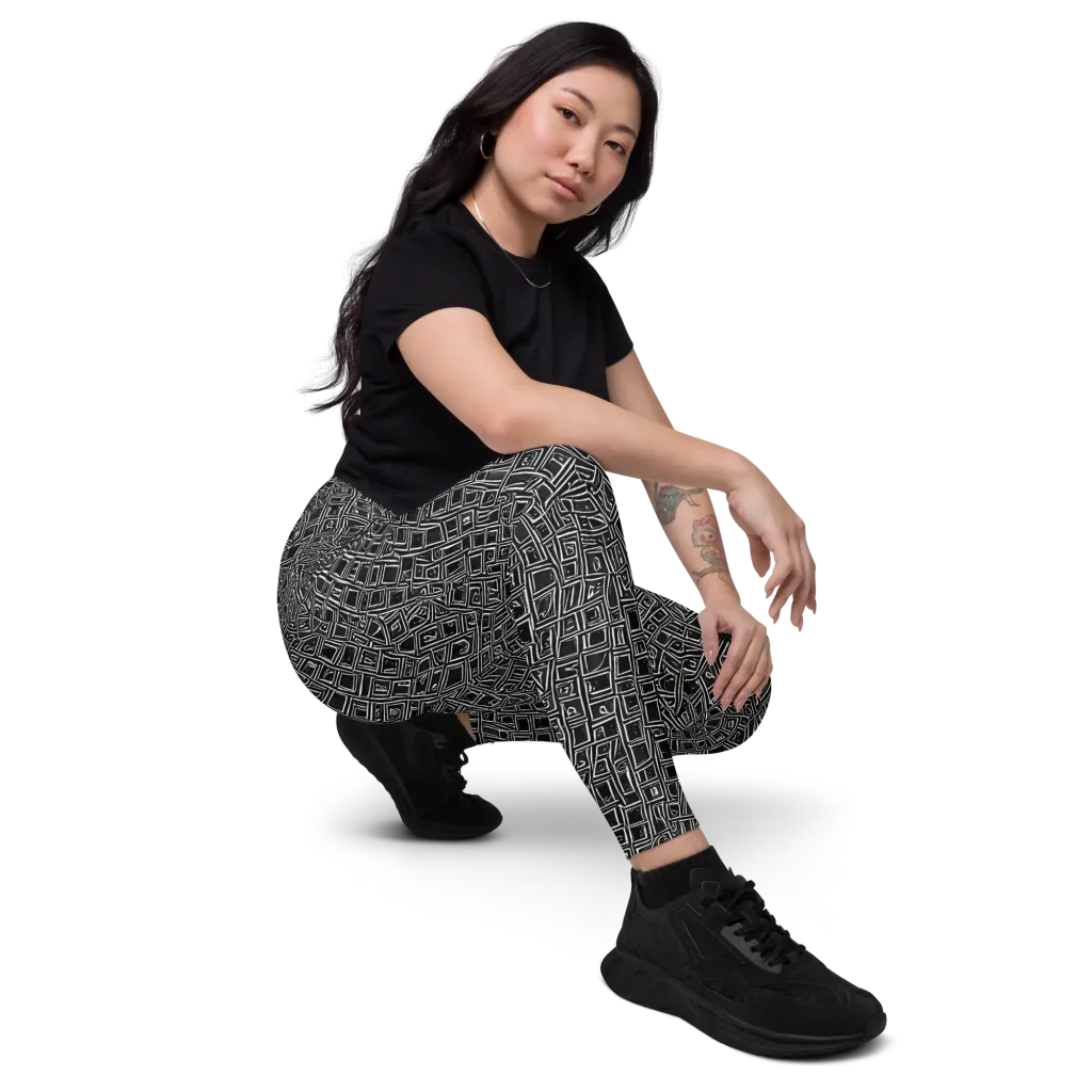Noir Matrix on Leggings with Pockets — Right Front