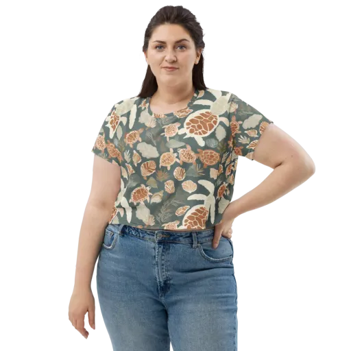 Reef Roaming on a Crop Tee