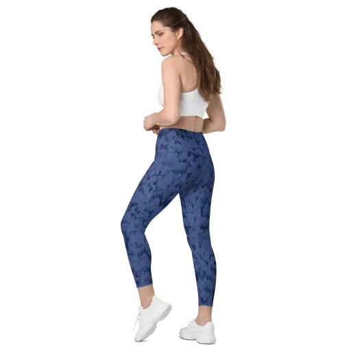 Midnight Fir on a Leggings with Pockets