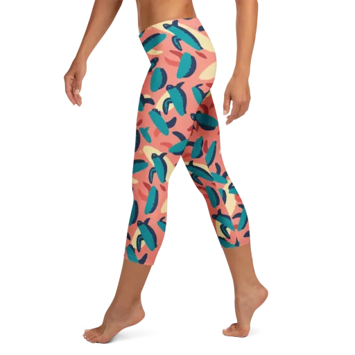 Turquoise Tides on a Capri Leggings