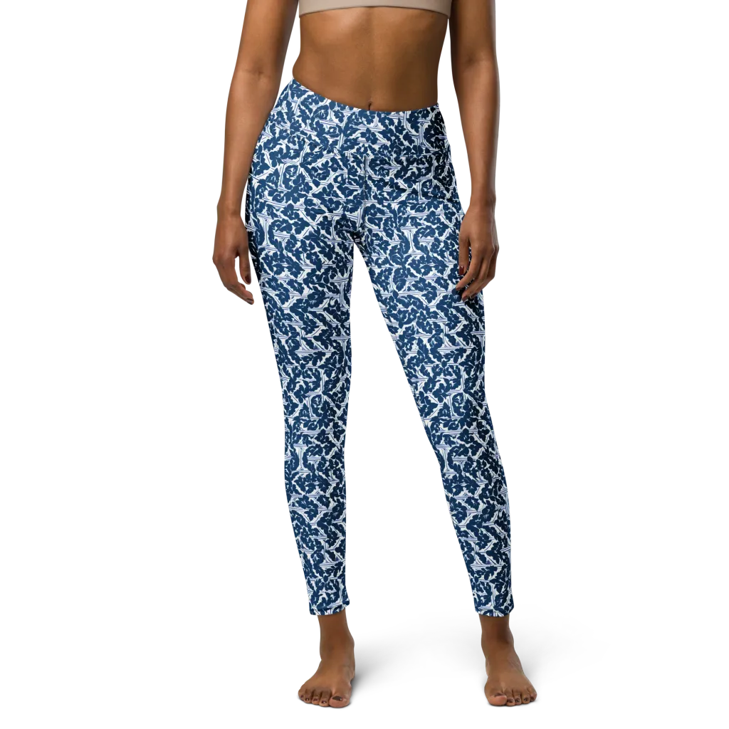 Blue Garden Lattice on Yoga Leggings — Front