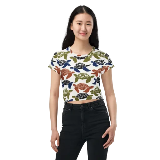 Slow Current on a Crop Tee