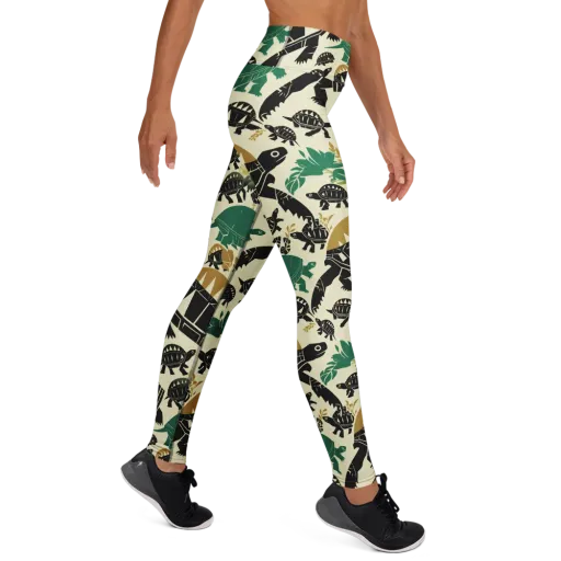 Terrapin Noir on a Yoga Leggings