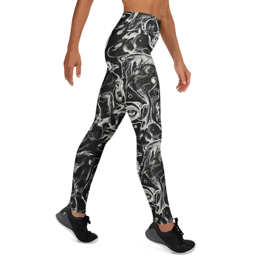 Nocturne Flux on a Yoga Leggings