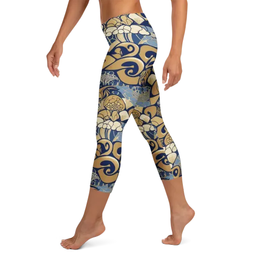 Art Nouveau Reef on a Capri Leggings