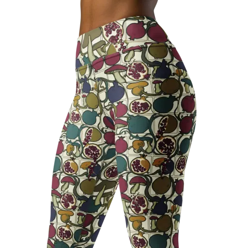 Garnet Grove on a Yoga Leggings
