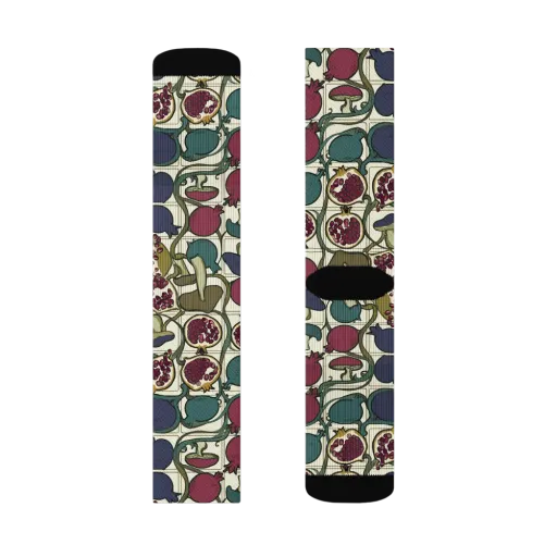 Garnet Grove on a Socks