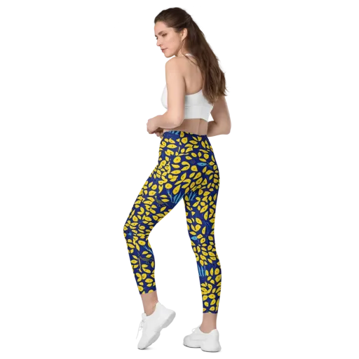 Midnight Lemon on a Leggings with Pockets