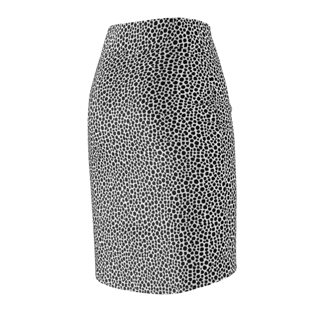 Noir Pebble on Pencil Skirt — Back Side