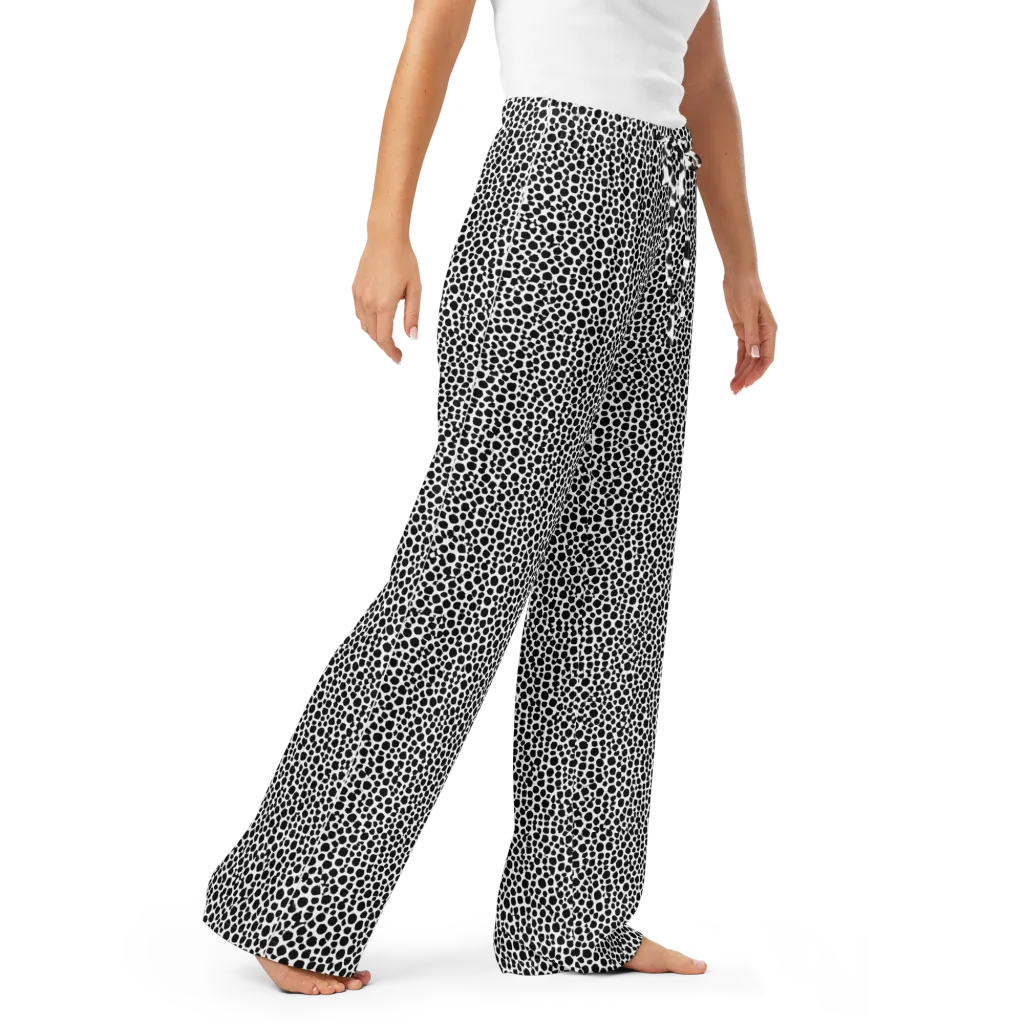 Noir Pebble on Women's Pajama Pants — Right Front