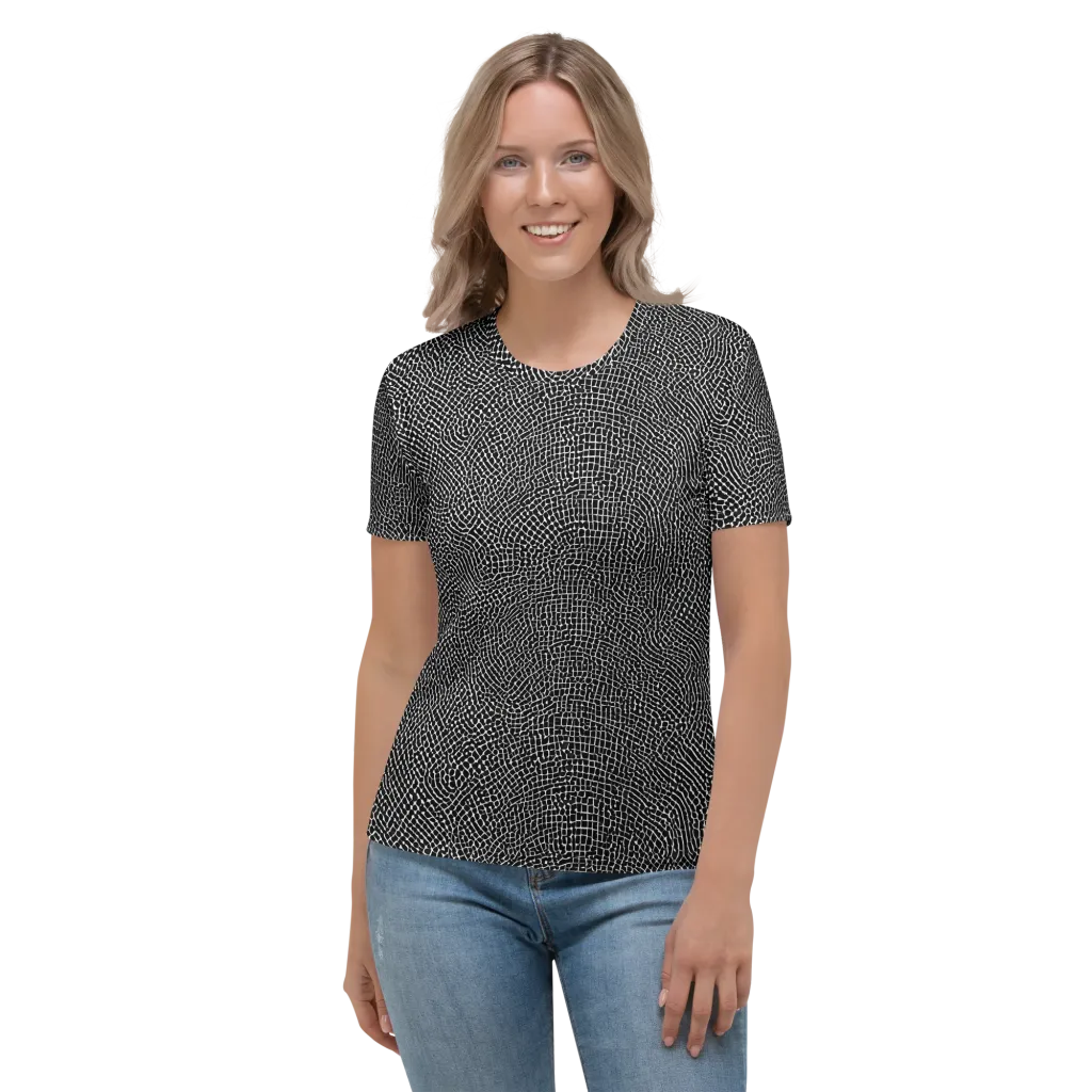 Nocturne Hide on Women's Crew Neck T-Shirt — Front