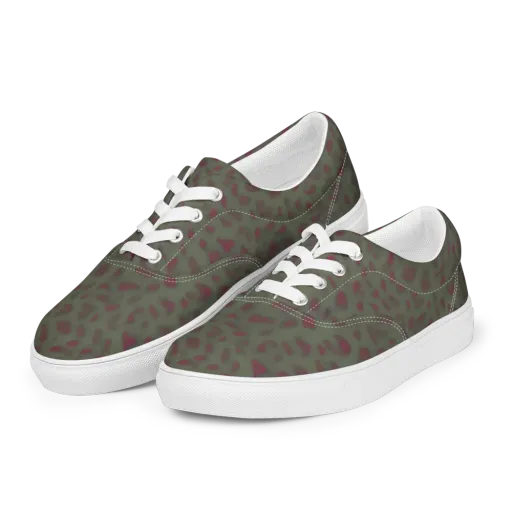Olive Garnet on a Men's Lace-Up Canvas Shoes