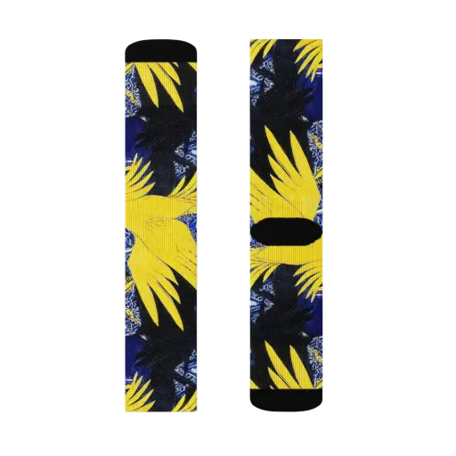 Golden Swift on a Socks