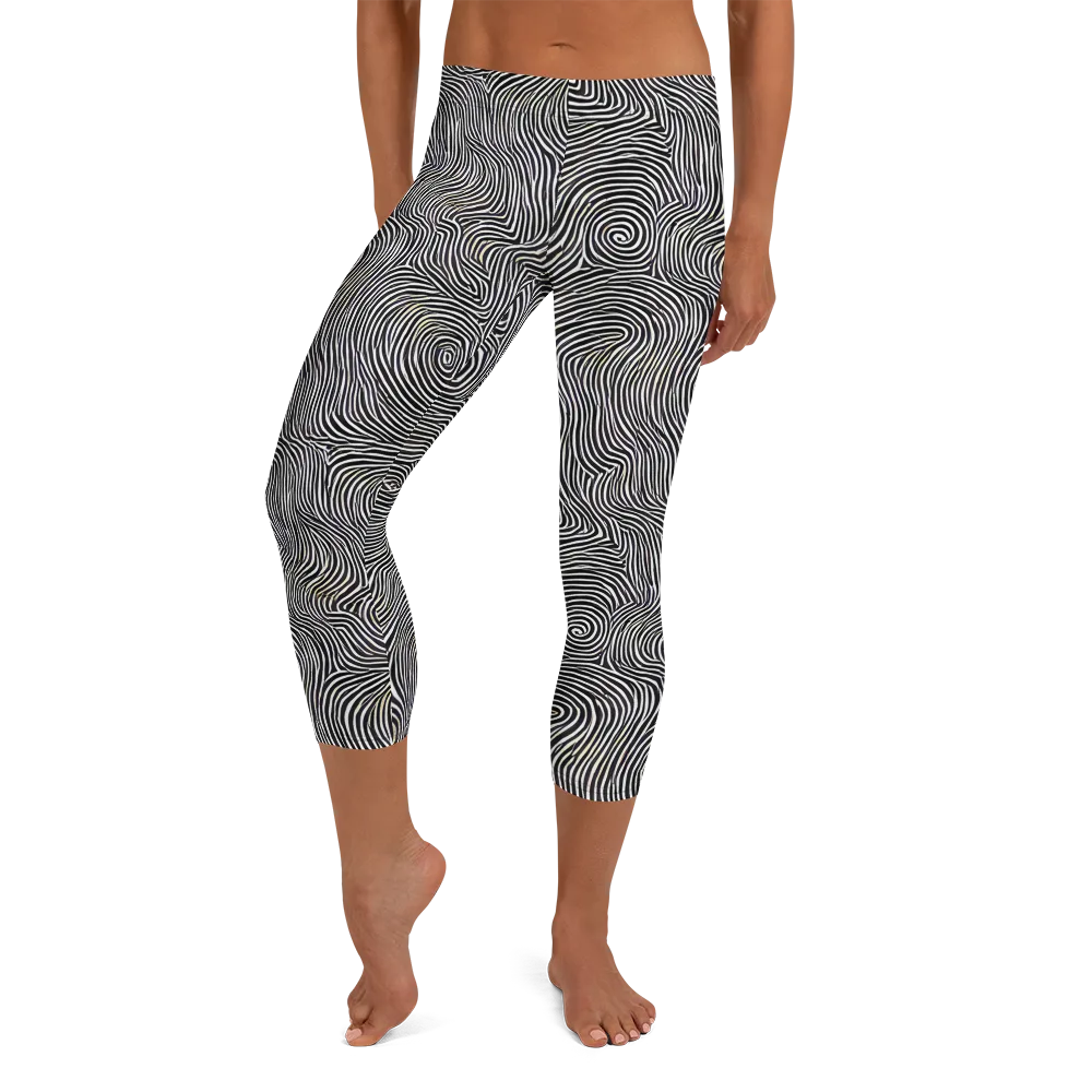 Noir Contours on Capri Leggings — Front