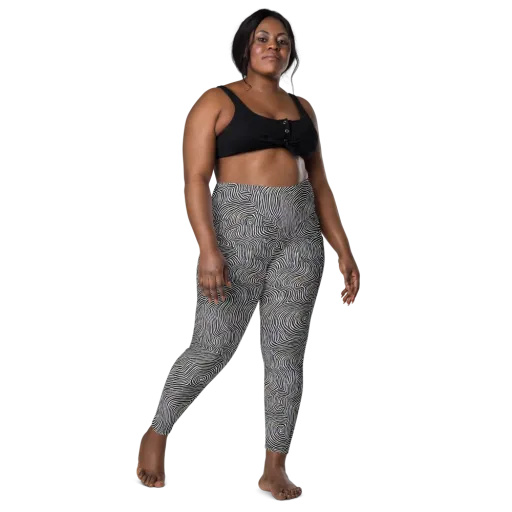 Noir Contours on a Leggings with Pockets