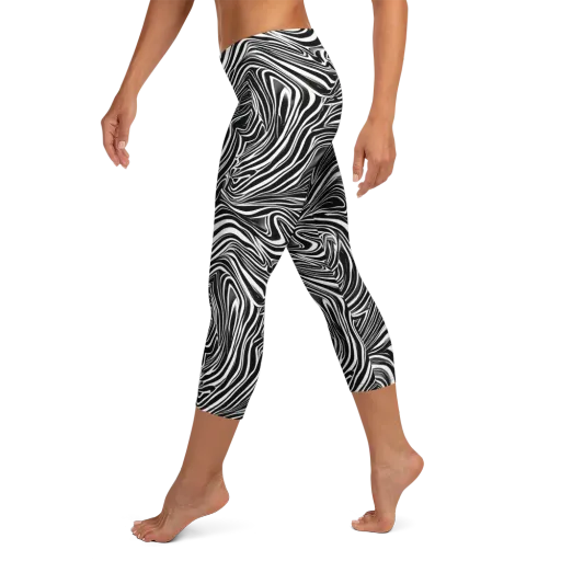 Monochrome Vortex on a Capri Leggings