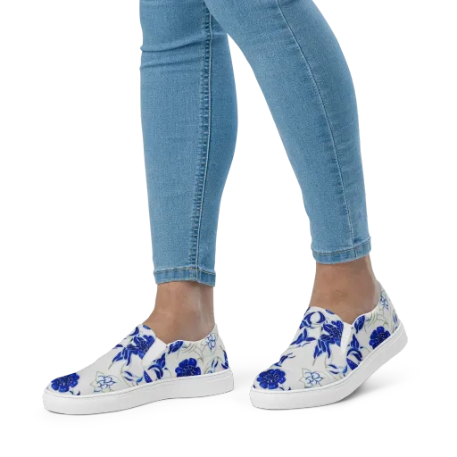 Blue Delft Bloom on a Women's Slip-On Canvas Shoes