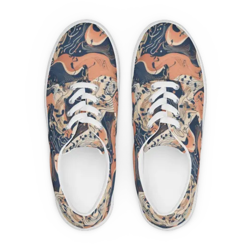 Tidal Line on a Men's Lace-Up Canvas Shoes