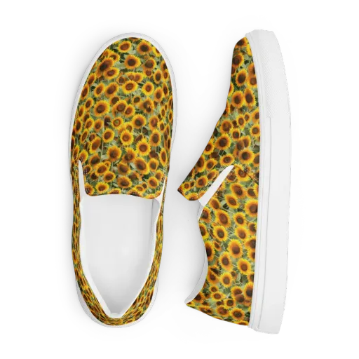 Golden Sunflower Meadow on a Men's Slip-On Canvas Shoes