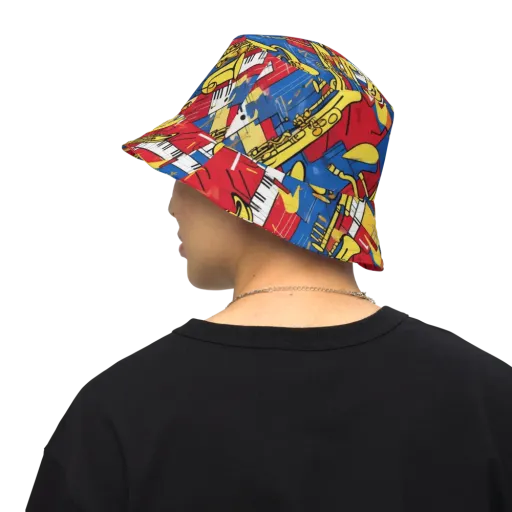 Sonic Geometry on a Reversible Bucket Hat
