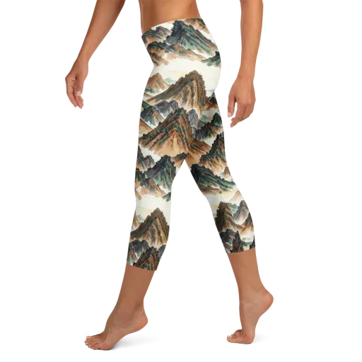 Cloudline Ascent on a Capri Leggings