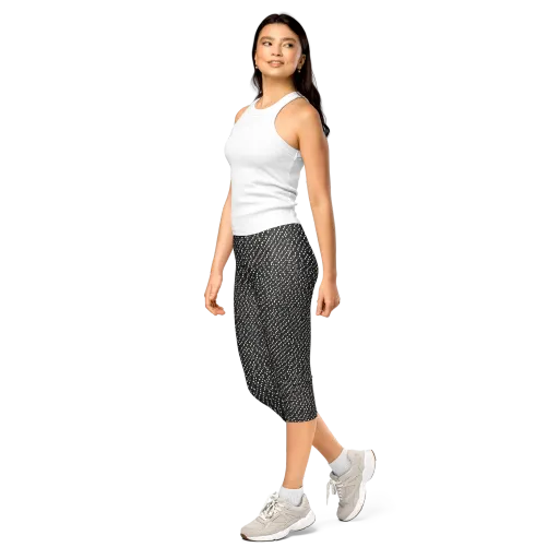 Obsidian Rain on a Capri Leggings
