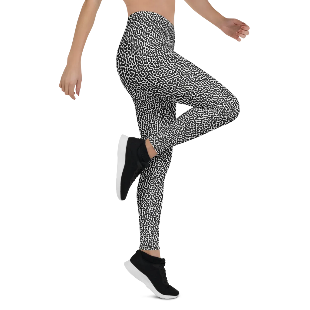 Noir Cellscape on Leggings — Right