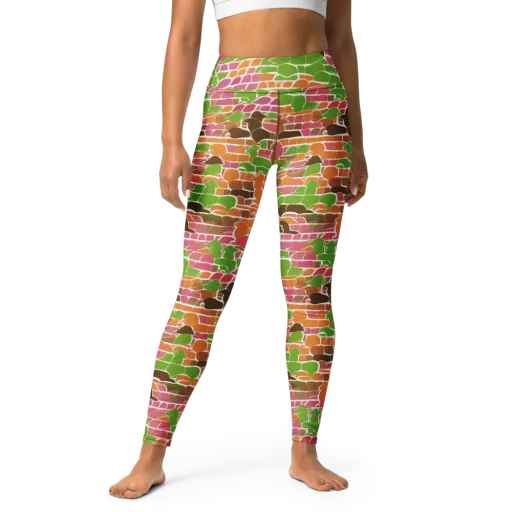 Gallery Crowd on a Yoga Leggings