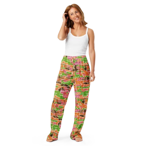 Gallery Crowd on a Women's Pajama Pants