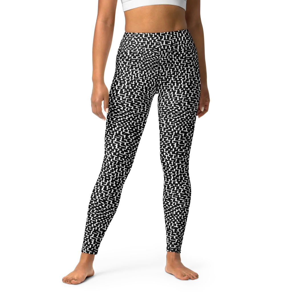 Ink Maze on Yoga Leggings — Front