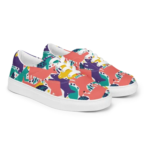 Wildlife Parade on a Men's Lace-Up Canvas Shoes