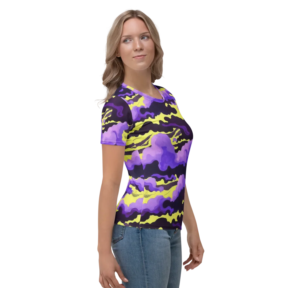 Night Bloom Current on Women's Crew Neck T-Shirt — Right