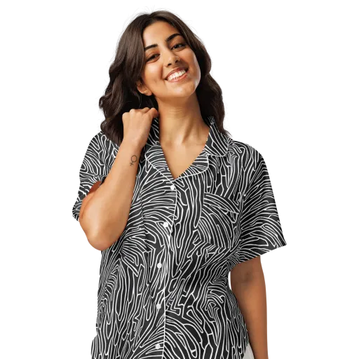 Acconci Waves on a Women's Short Sleeve Pajama Top