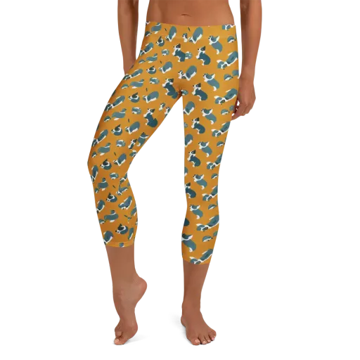 Mustard Prowl on a Capri Leggings