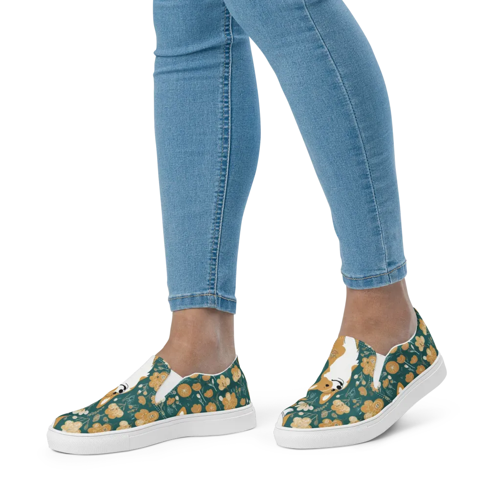 Marigold Corgi on Women's Slip-On Canvas Shoes — Front
