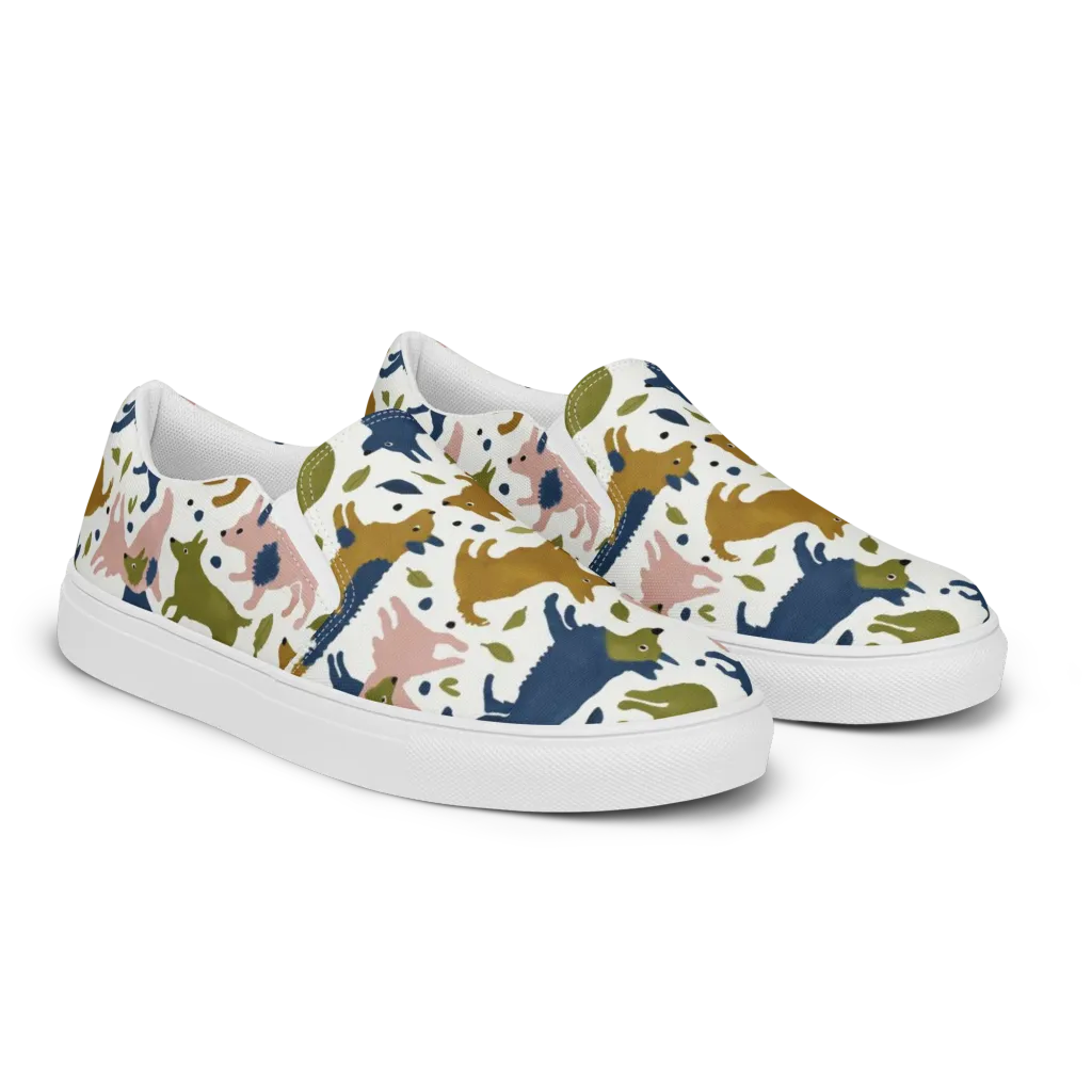 Woodland Zoom on Women's Slip-On Canvas Shoes — Right Front