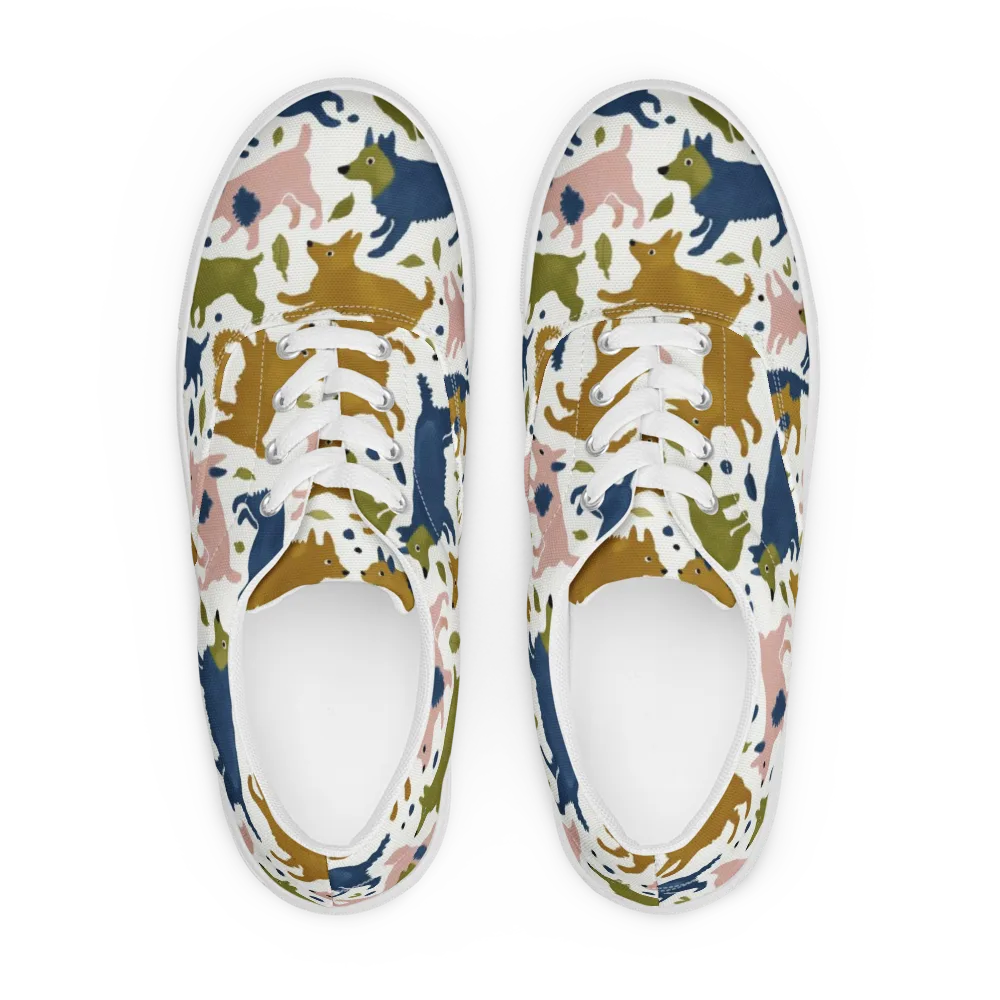Woodland Zoom on Men's Lace-Up Canvas Shoes — Front