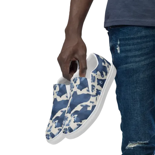 Blue Bearwood on a Men's Slip-On Canvas Shoes