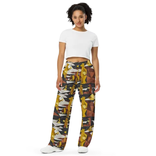 Golden Bear Market on a Wide-Leg Pants
